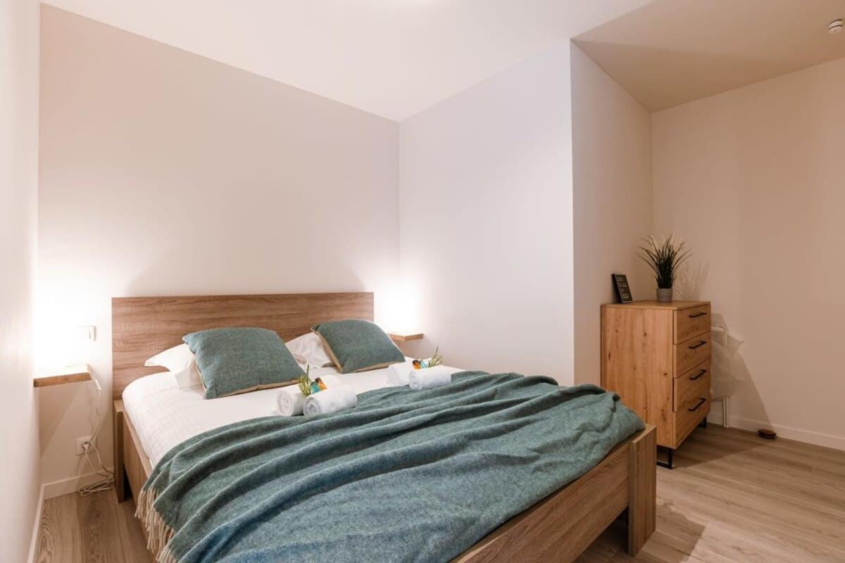 Huswell - Bright Apartment Only 5 Minutes From The Beach ميدل كيرك المظهر الخارجي الصورة
